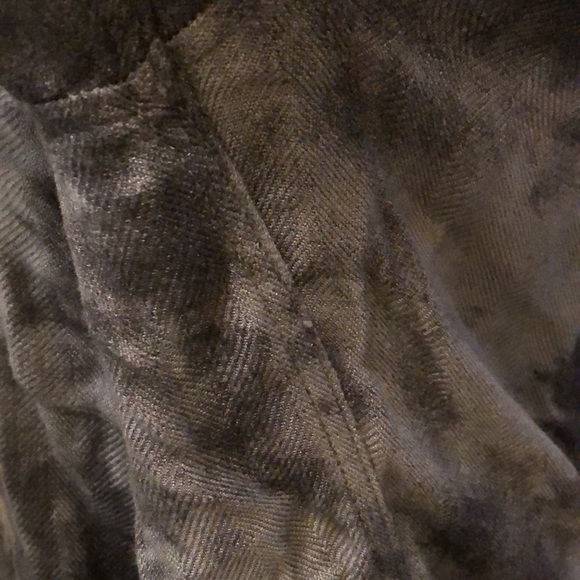 Rail Ultra Soft tie dye & chevron print button down bohemian long sleeve shirt - Picture 5 of 13